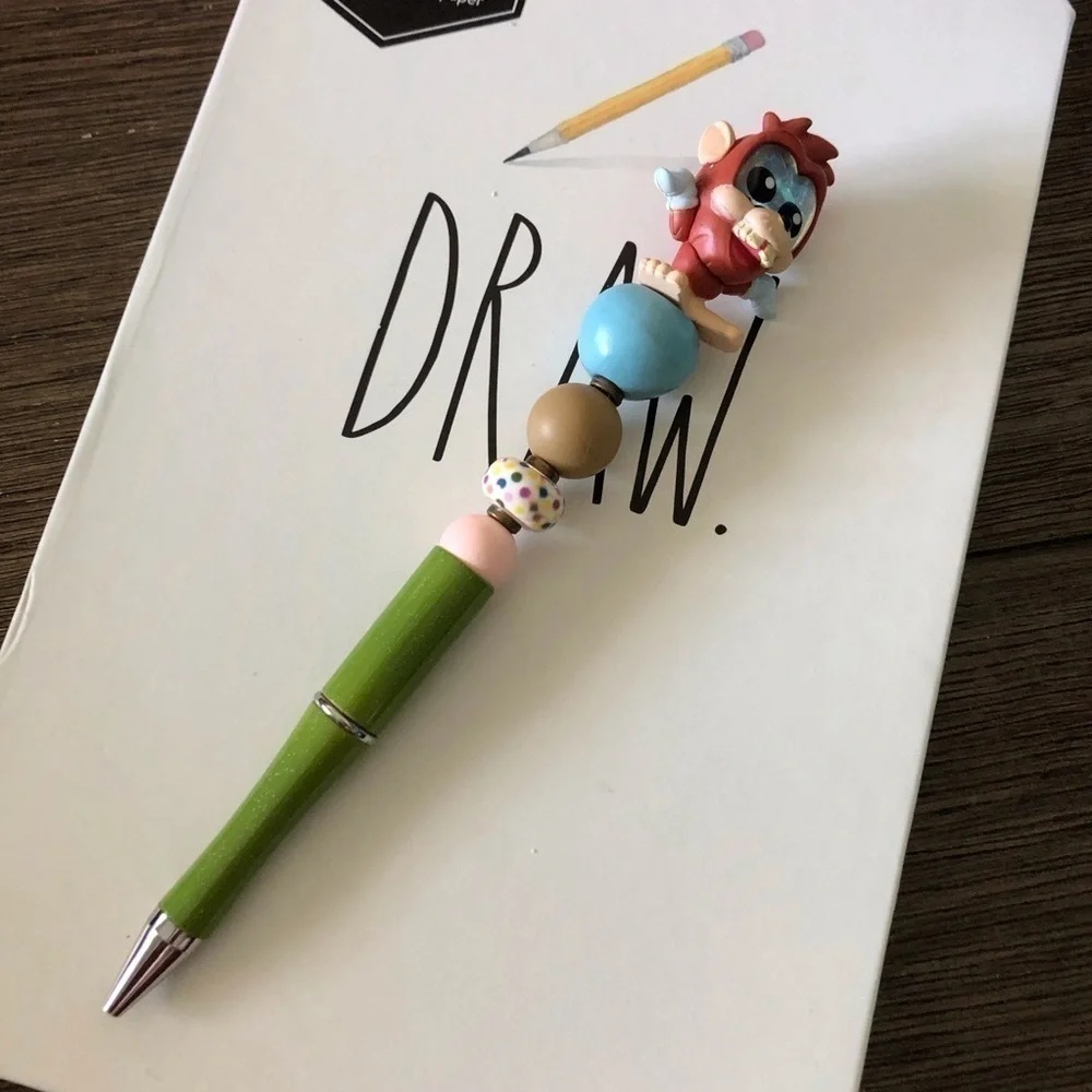 Disney Doorables: A Goofy Movie: Bigfoot handmade beaded pen